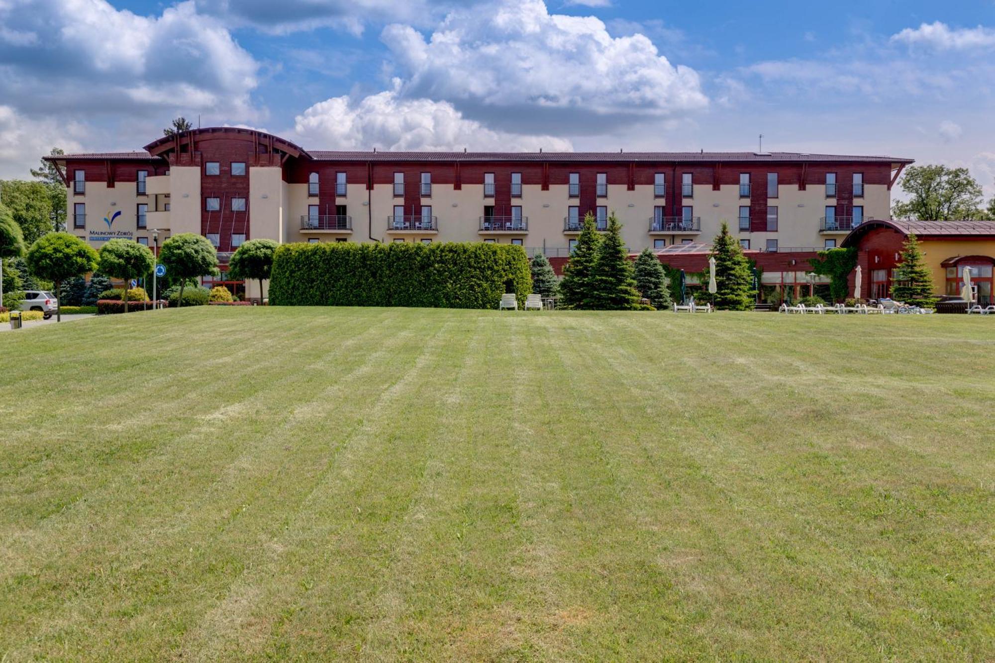 Hotel Medical Spa Malinowy Zdroj ソレツ＝ズドルイ エクステリア 写真